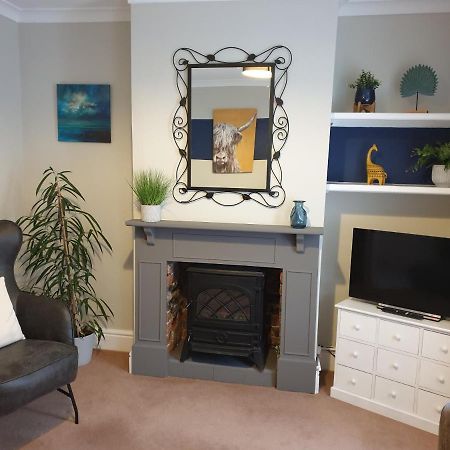 Pansy Cottage In Historic Tewkesbury - Sleeps 5 - Pets Welcome Kültér fotó